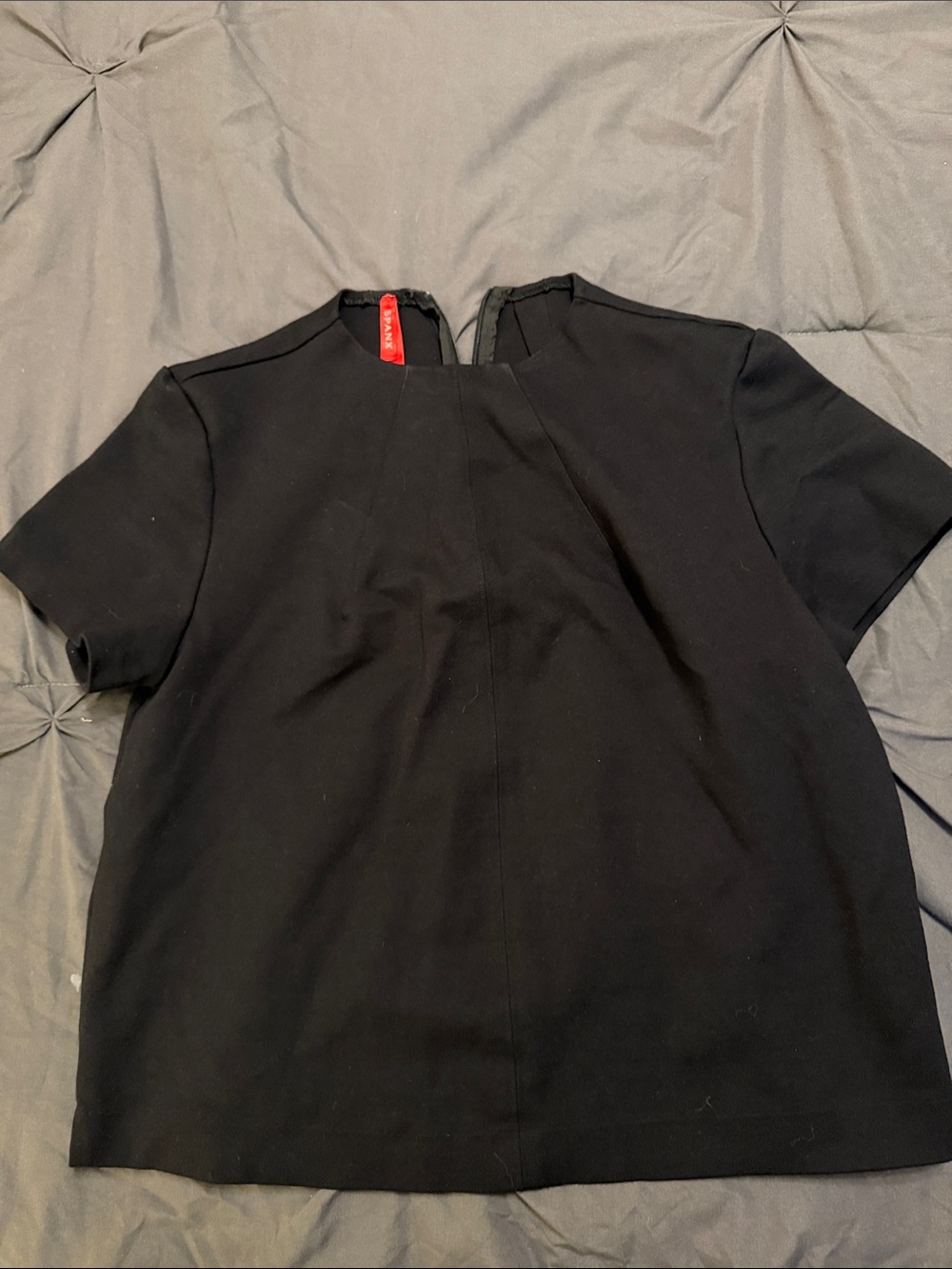 SPANX Black Short-Sleeve Women's Top